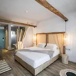 Sunrise Village Lejlighedshotel