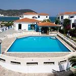 شقة فندقية Sunrise Village 3*