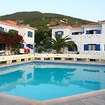 Sunrise Village شقة فندقية سكوبيلوس تاون