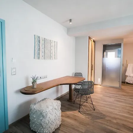 Sunrise Village Апарт-отель