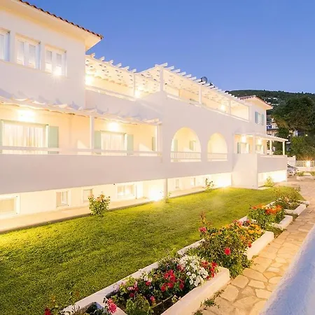 Sunrise Village Апарт-отель 3*