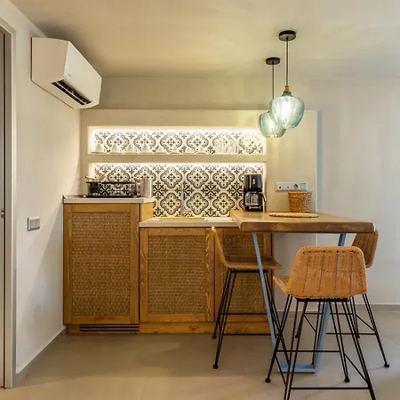 Апарт-отель Sunrise Village