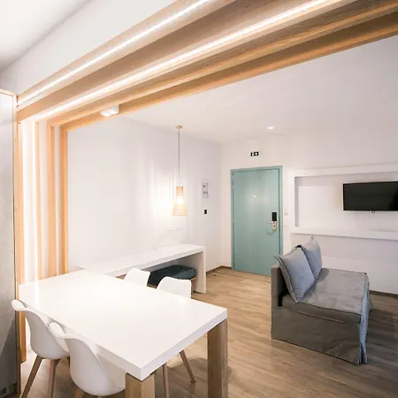 公寓式酒店 日出村公寓酒店 斯科派洛斯