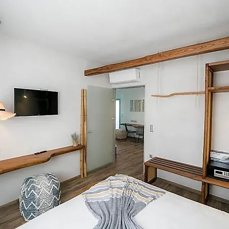 Sunrise Village شقة فندقية