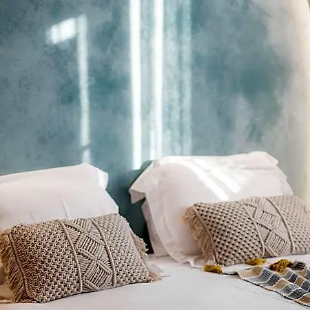 Sunrise Village Aparthotel 3*