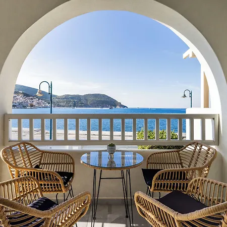 Sunrise Village Aparthotel 3*