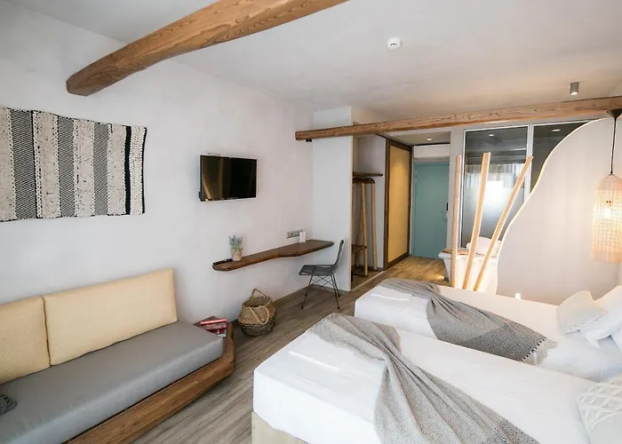 Aparthotel Sunrise Village 3*