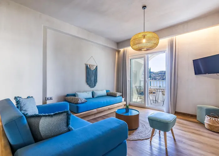 Aparthotel Sunrise Village 3*