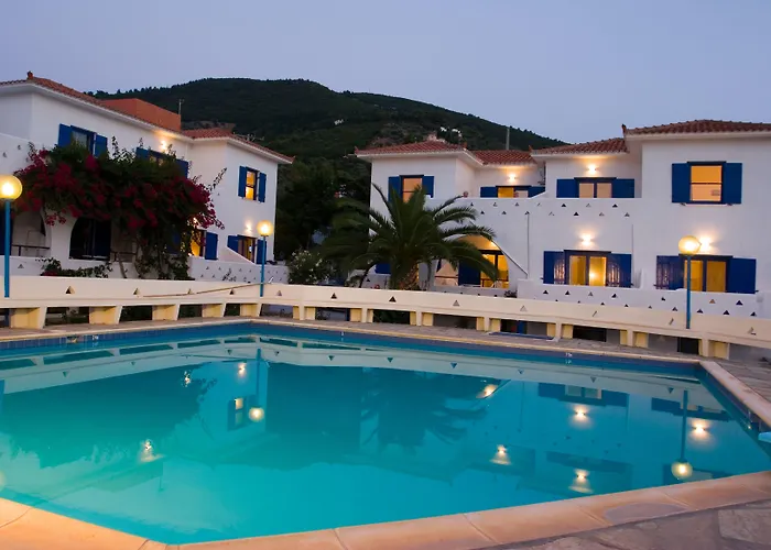 Sunrise Village 3* Skopelos Town