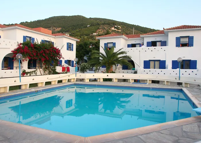 Sunrise Village Aparthotel Skopelos Town