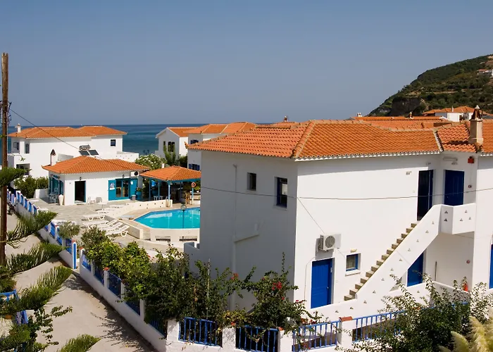 Aparthotel Sunrise Village 3*