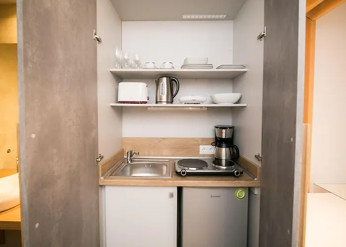 Aparthotel Sunrise Village 3*