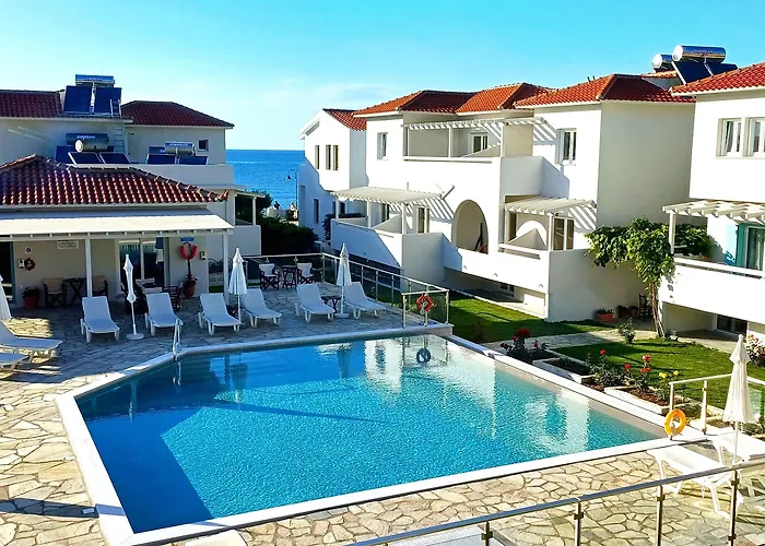 Sunrise Village 3* Skopelos Town